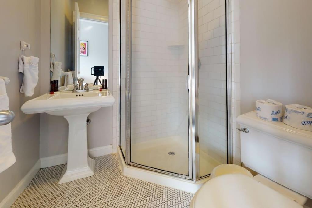 Centrally Located Studio In The Southend, #25 Boston Exterior photo